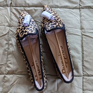 Calf hair Sadie Tassel pointed loafers